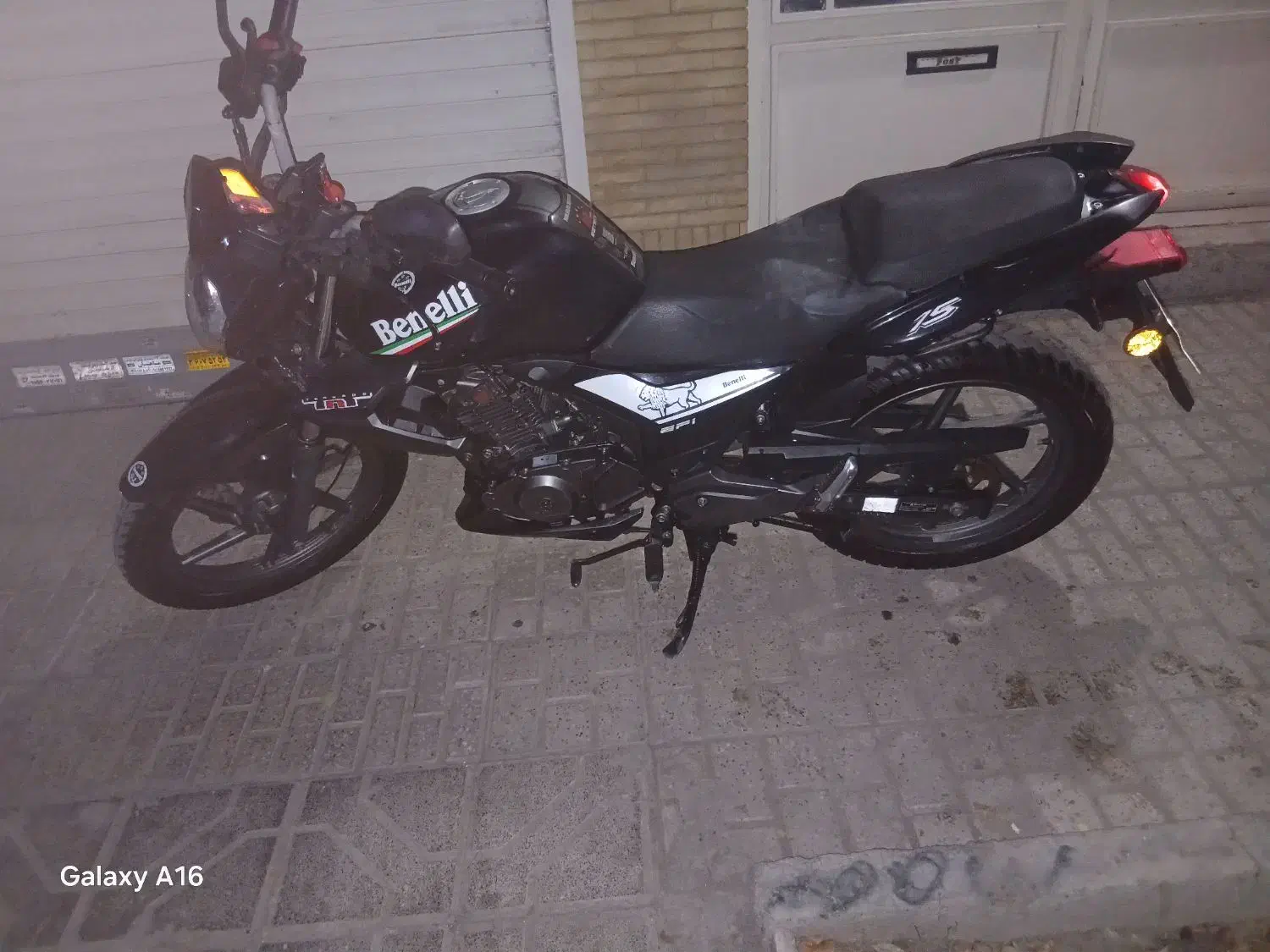 Senu.\nBassad malune dollar|موتورسیکلت|مشهد, زیبا شهر|دیوار