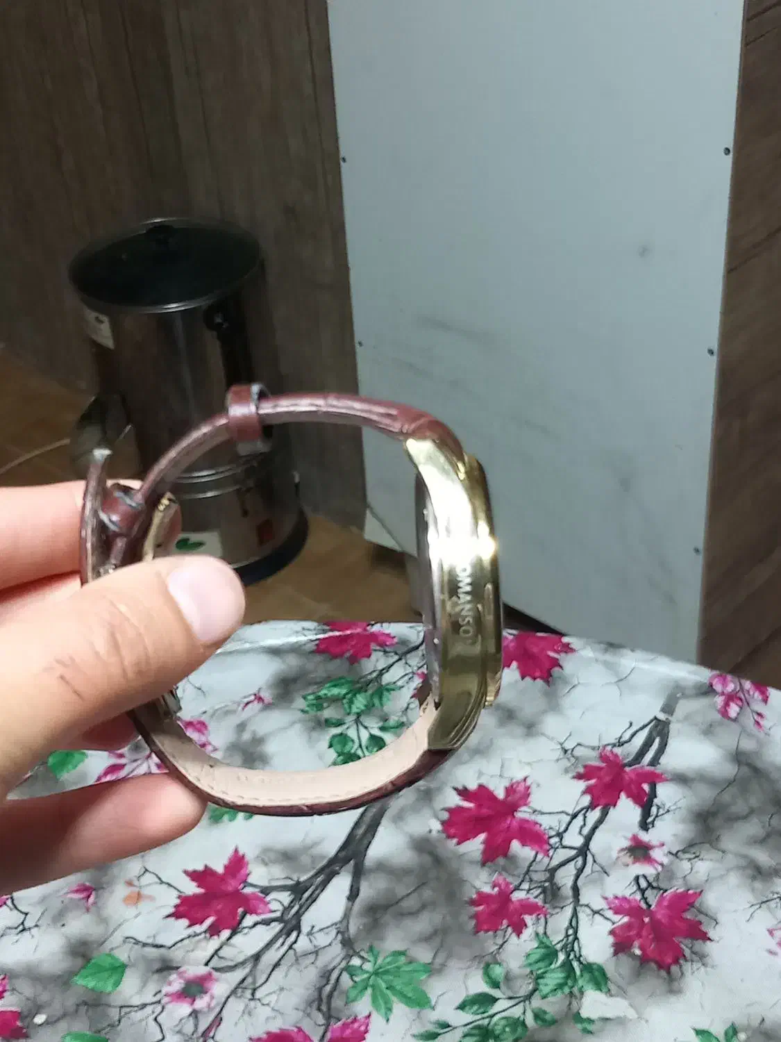 ساعت|ساعت|بوئین زهرا, |دیوار