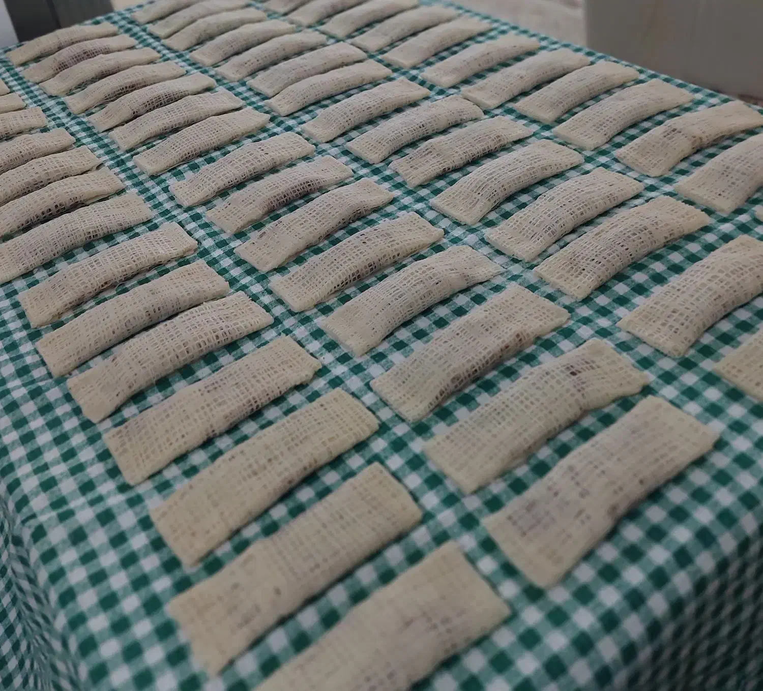 رشته خشکارخانگی پر مغز|خوردنی و آشامیدنی|رشت, باهنر|دیوار