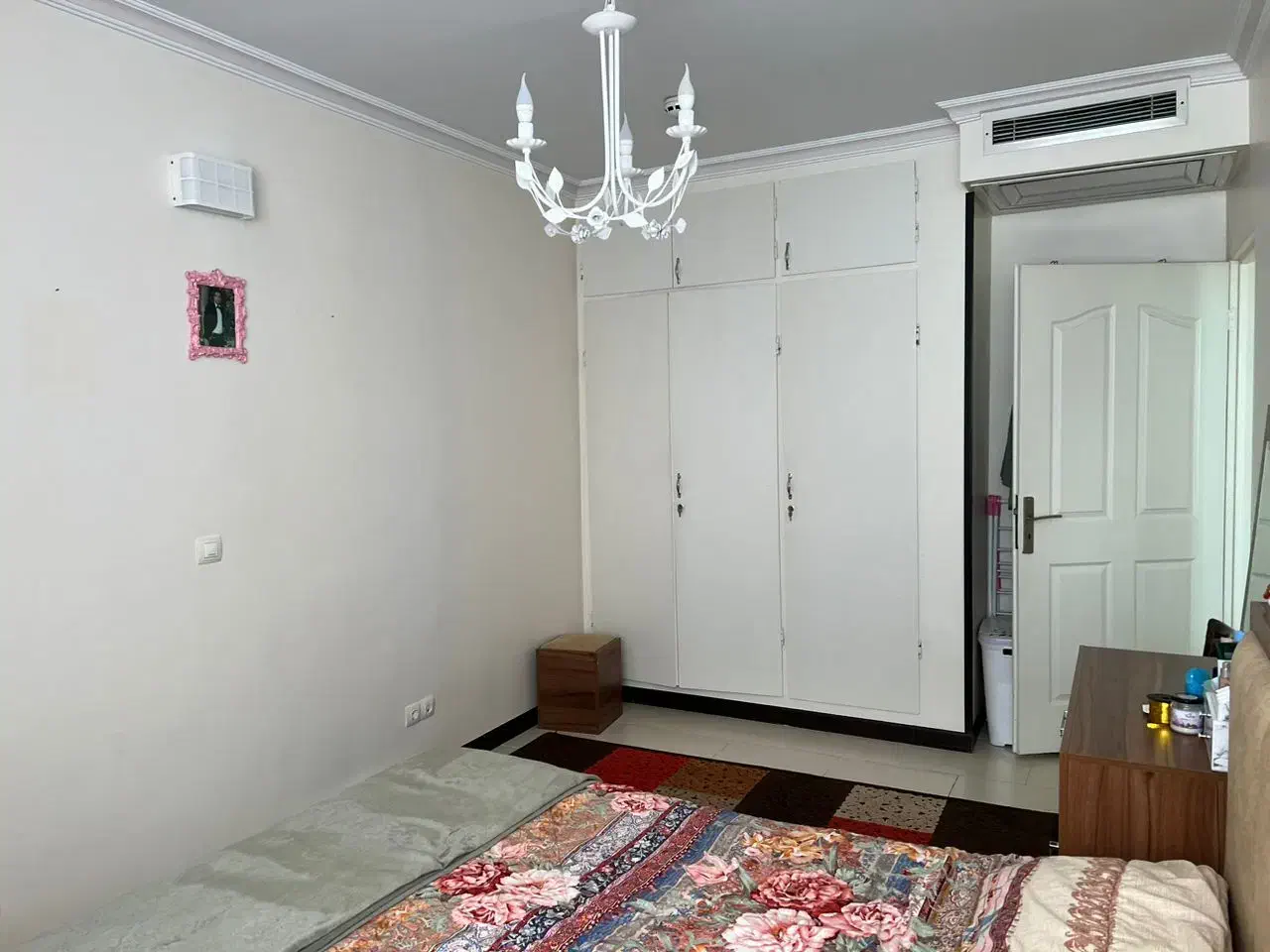 111 متر برج آسمان دریاچه طبقه آخر دید 3 جهت