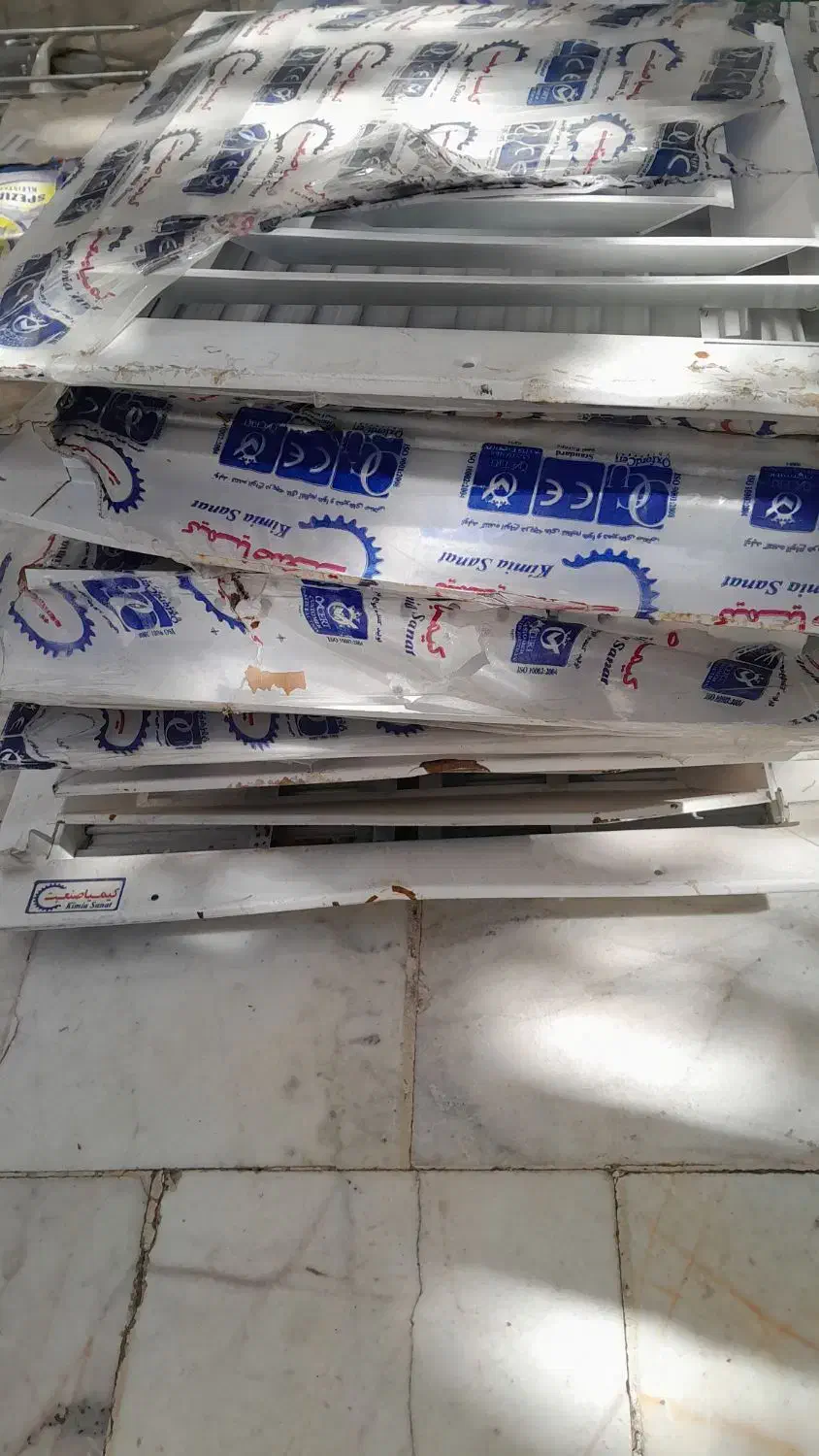 یه سری وسیله ساختمانی|مصالح و تجهیزات ساختمان|شیراز, میرزاکوچک خان|دیوار