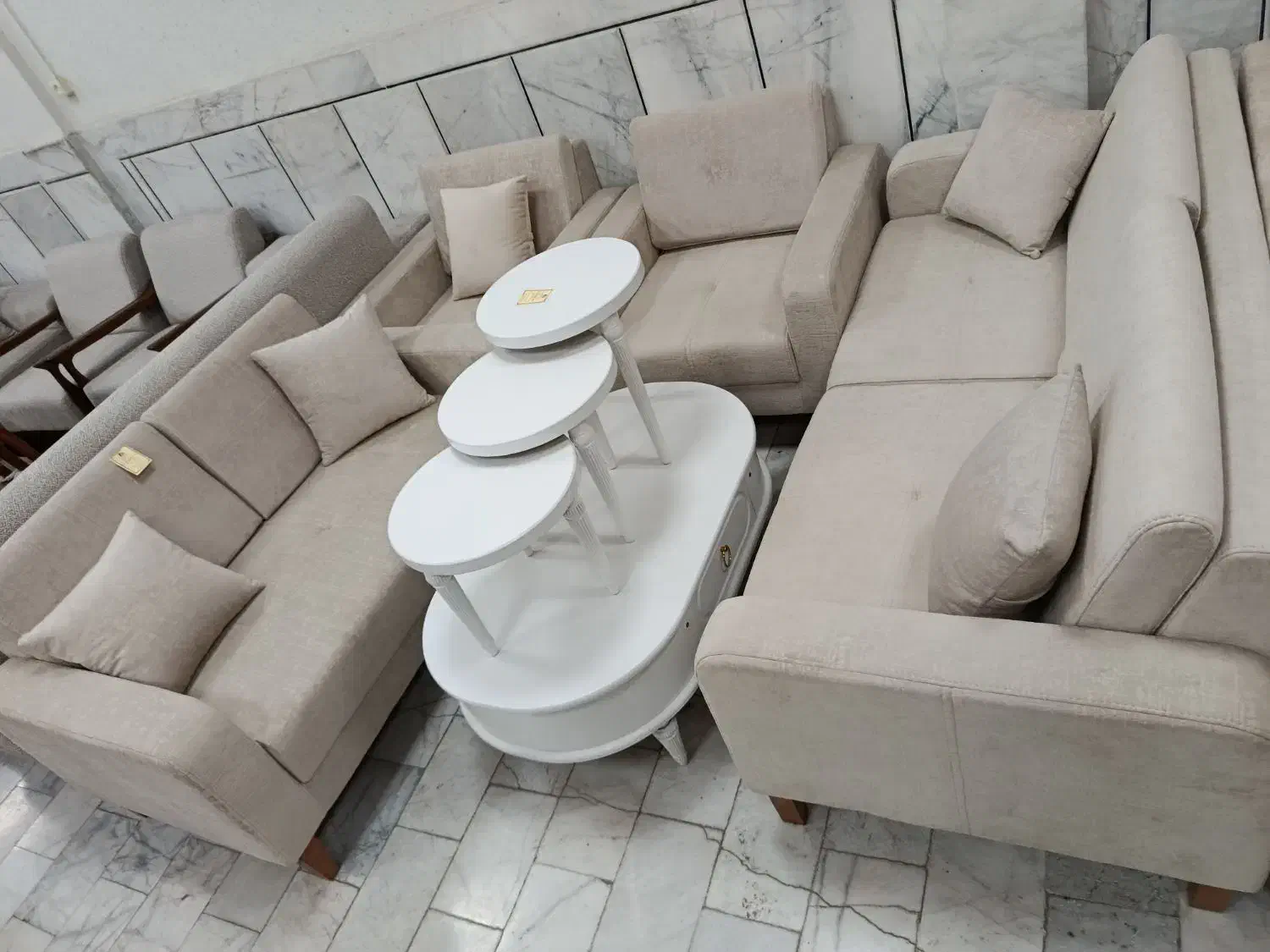 مبل مینیمال کمجا|مبلمان خانگی و میز عسلی|کلاله, |دیوار