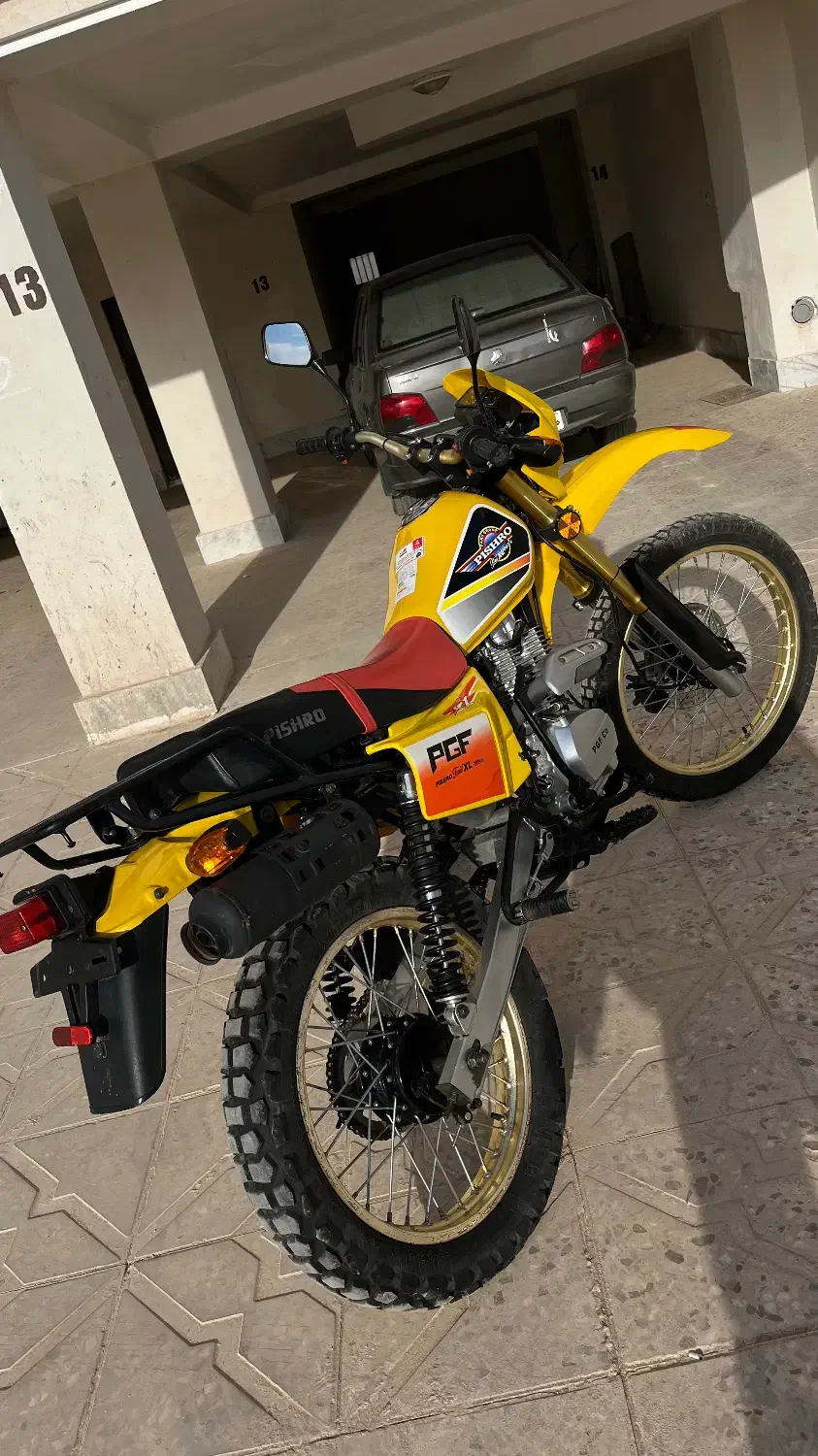 تریل پیشرو ۲۰۰ XL|موتورسیکلت|اسفراین, |دیوار