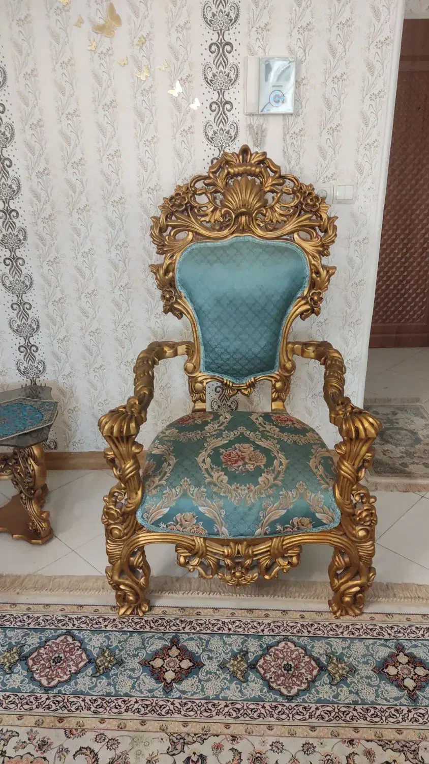 سرویس مبلمان ۷نفره سلطنتی و ناهارخوری ۴نفره|مبلمان خانگی و میز عسلی|کاشان, صنعت|دیوار