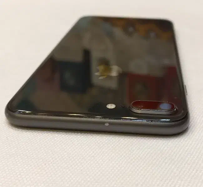 آیفون 8plus بسیار تمیز|موبایل|مشهد, عیدگاه|دیوار