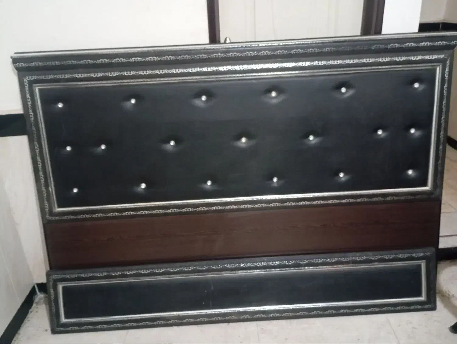 تخت خواب|تخت و سرویس خواب|خسروشاه, |دیوار