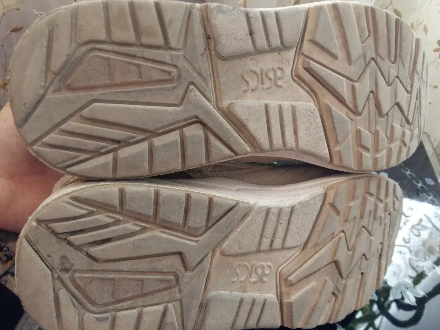 کفش اسپورت اورجینال آسیکس|کیف، کفش، کمربند|اسلام‌‌آباد غرب, |دیوار