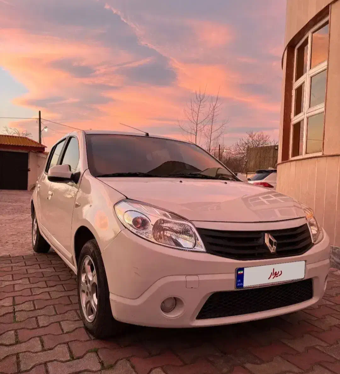 رنو ساندرو مدل ۹۵ اتومات بیرنگ اقساط|خودرو سواری و وانت|تهران, باغ فیض|دیوار