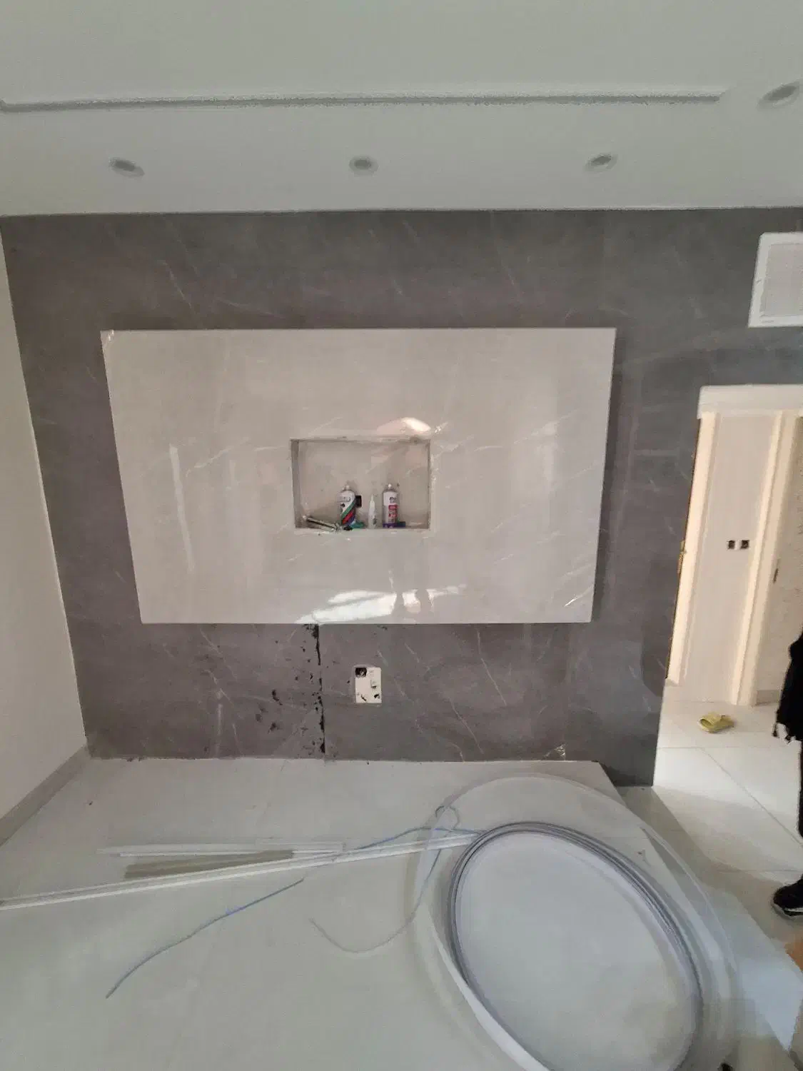 کاغذ دیواری برچسب کناف کفپوش چمن ماربل شیت ترمووال|خدمات پیشه و مهارت|شاهین‌شهر, عطار|دیوار