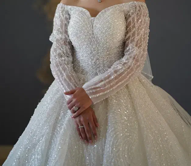 لباس عروس|لباس|کاشان, بهشتی|دیوار