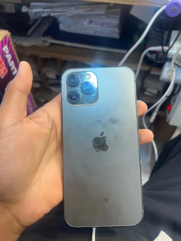 12pro max|موبایل|قشم, |دیوار