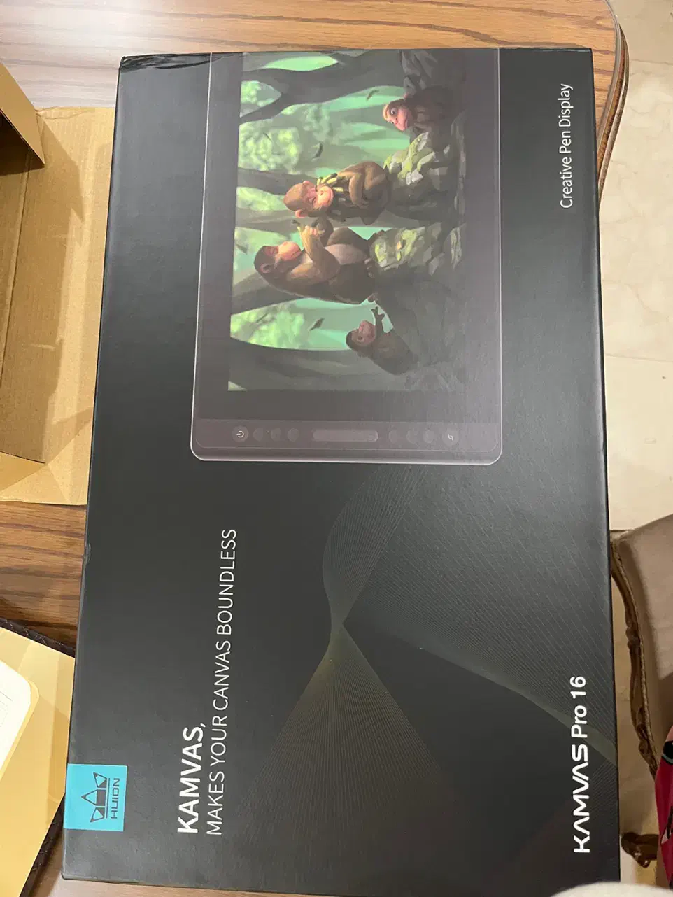 تبلت گرافیکی هویون|تبلت|تهران, نیروی هوایی (پیروزی)|دیوار