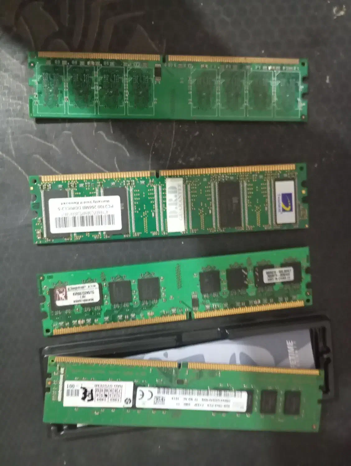 انواع رم کامپیوتر|قطعات و لوازم جانبی رایانه|شاهین‌شهر, حافظ شمالی|دیوار