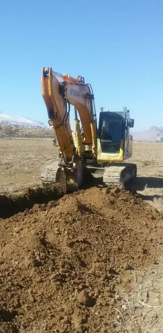 اجاره بیل مکانیکی|خدمات حمل و نقل|صحنه, |دیوار