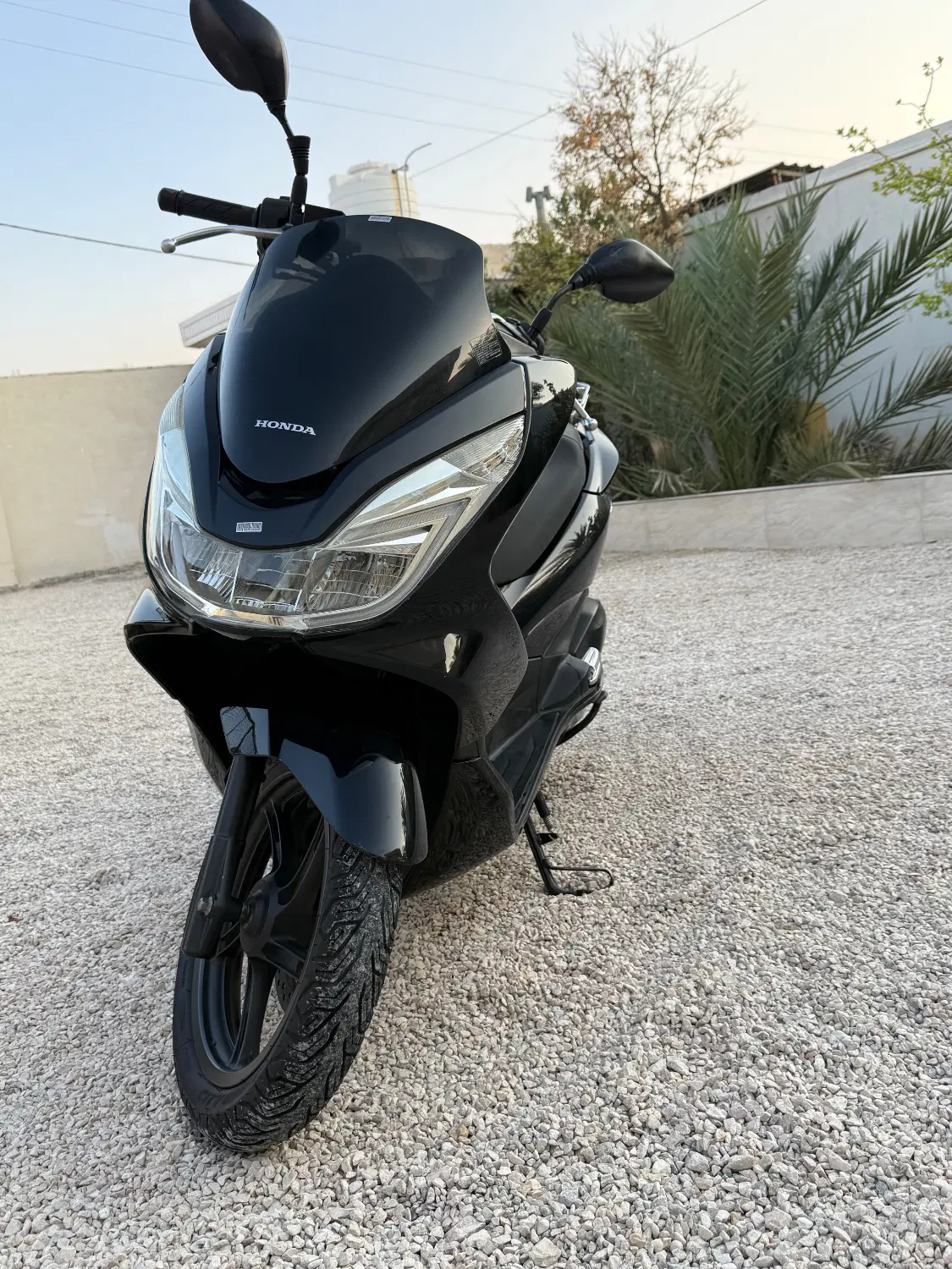 Pcx150|موتورسیکلت|گله دار, |دیوار