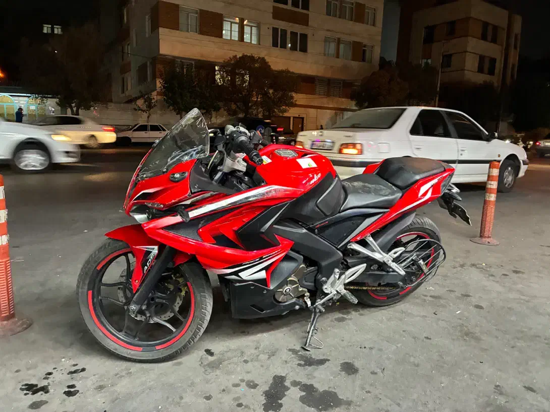 RS 200|موتورسیکلت|تهران, طرشت|دیوار
