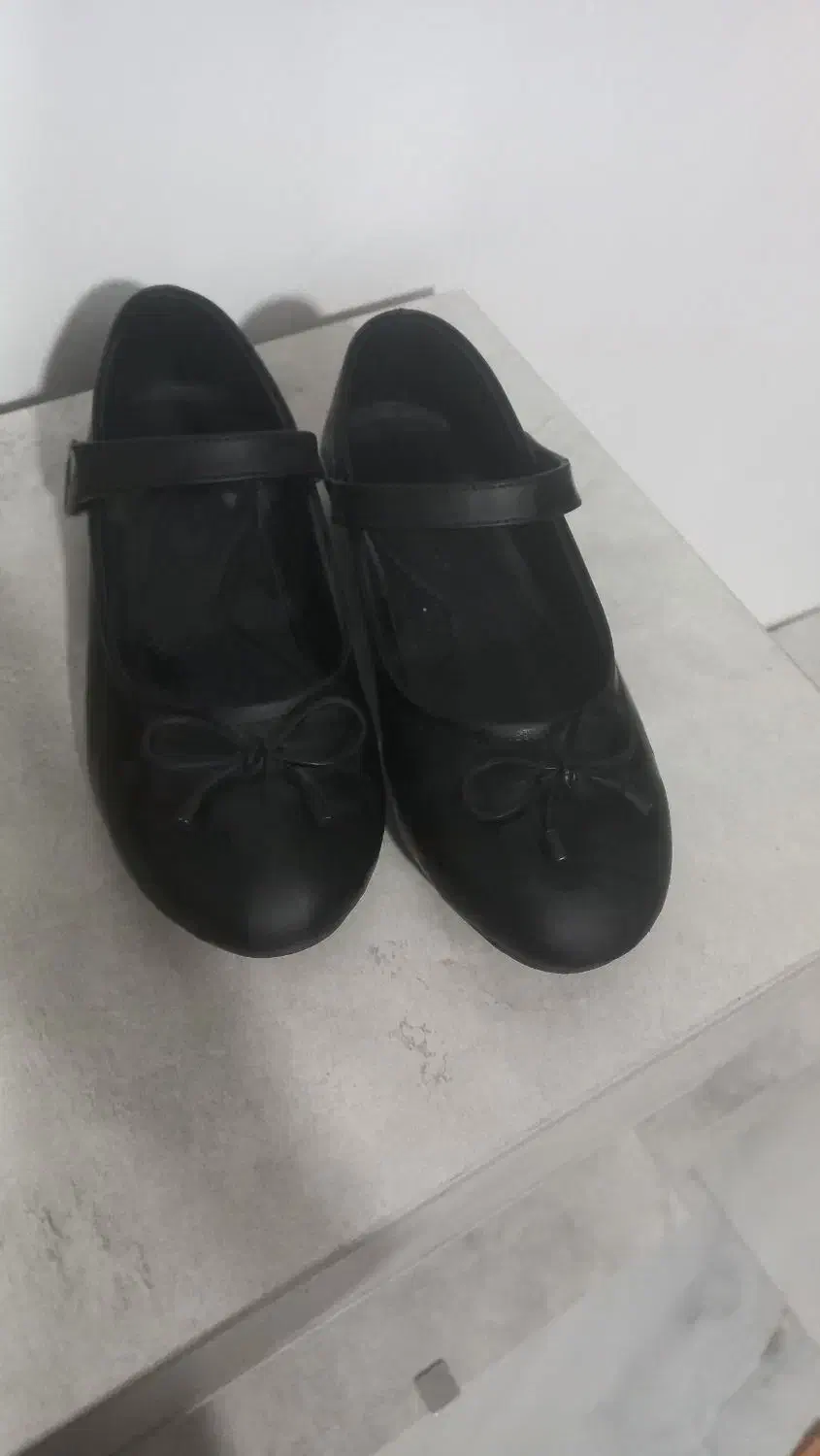 لباس مجلسی|لباس|خوی, |دیوار