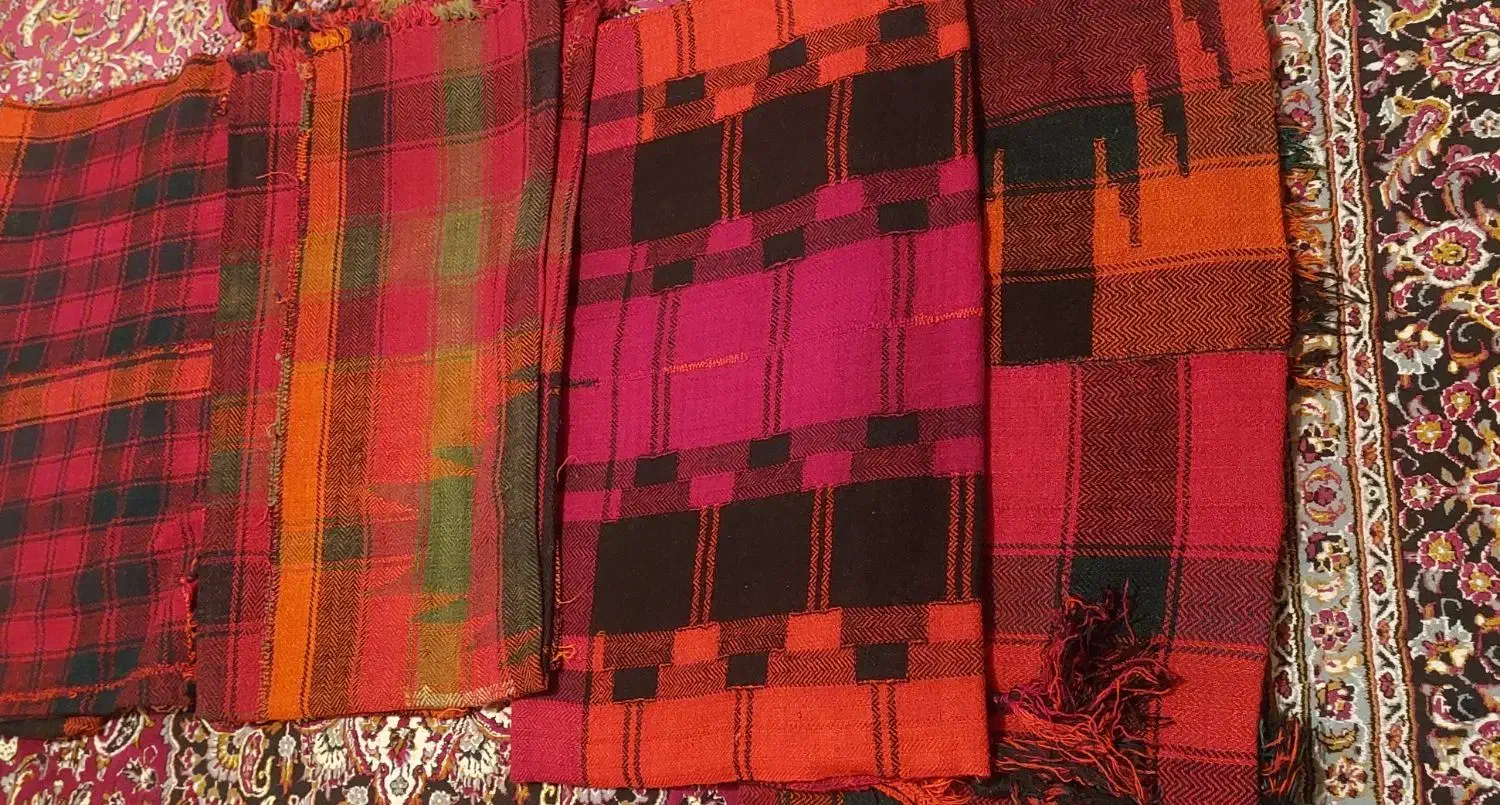 موج|گلیم، جاجیم، گبه|کرمانشاه, |دیوار