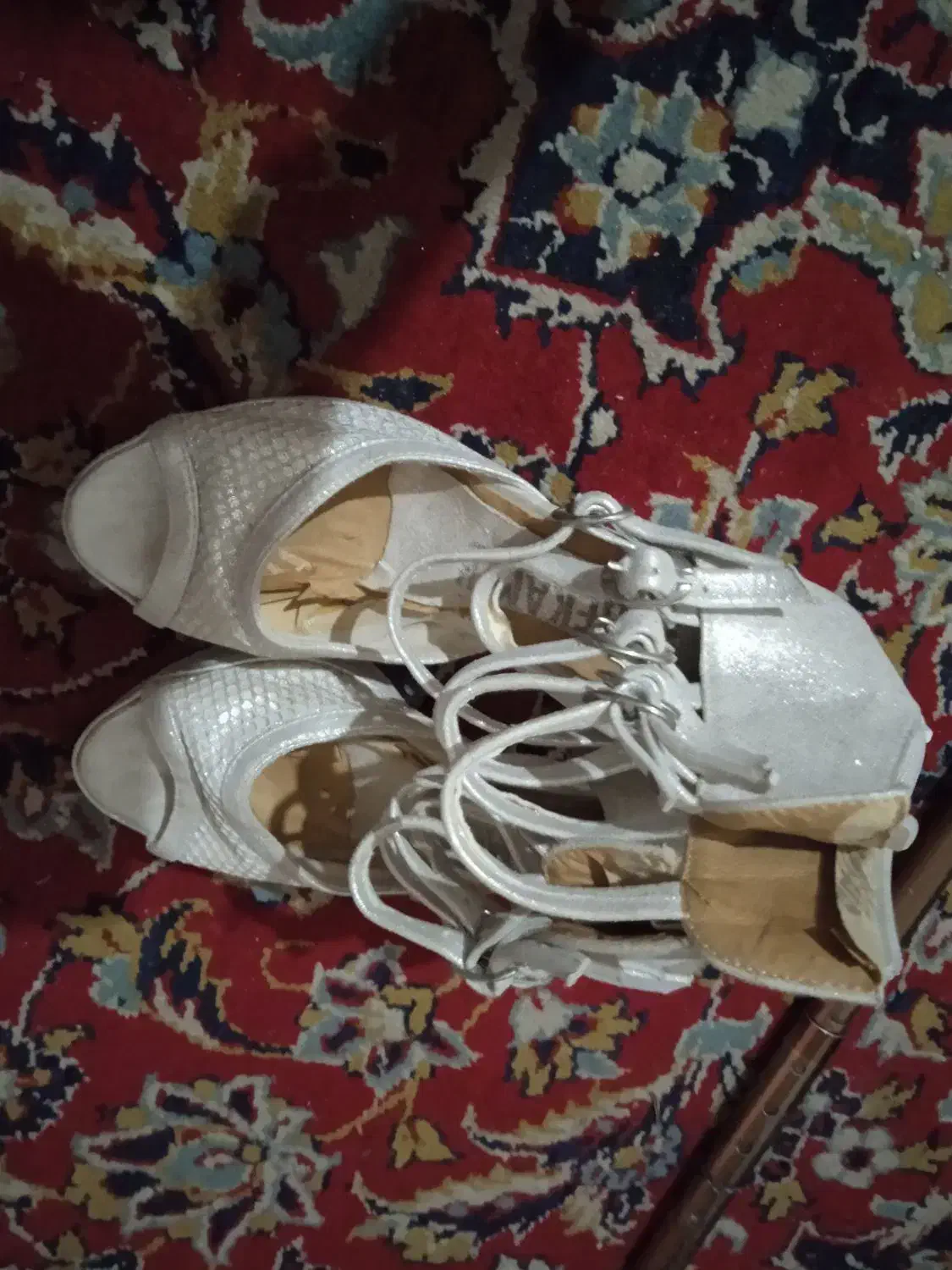 کفش خورموج|کفش و لباس بچه|خورموج, |دیوار