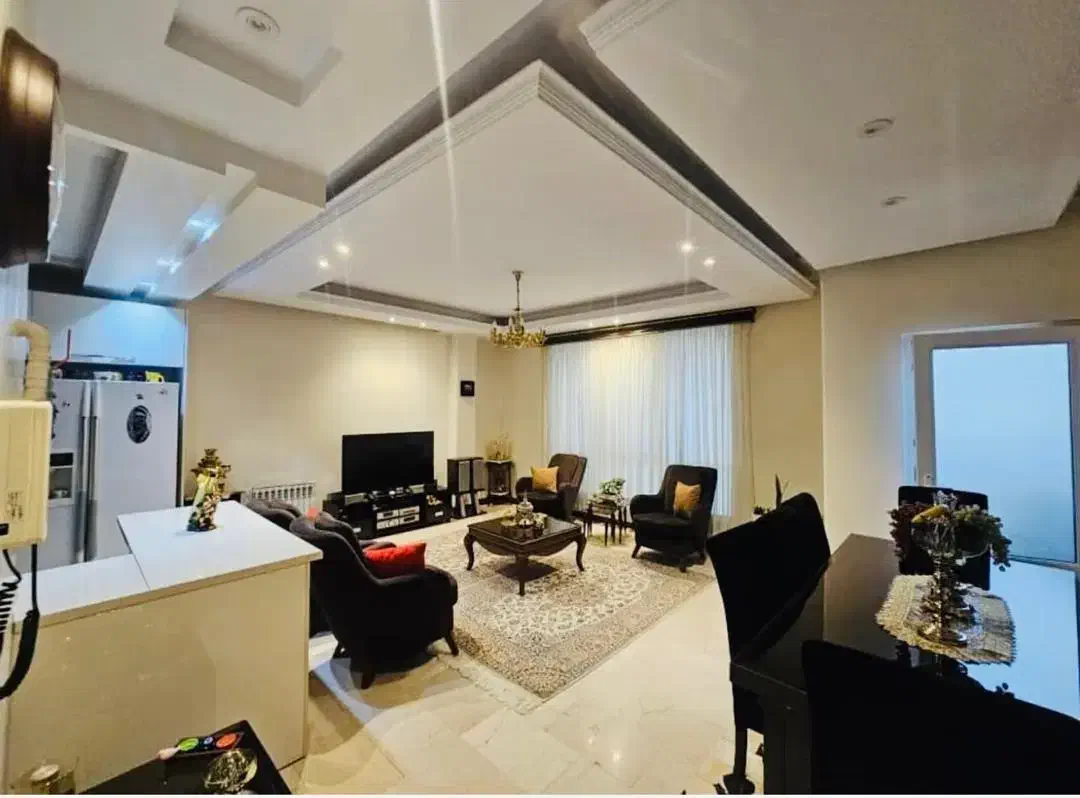 ۸۵ متر امکانات کامل