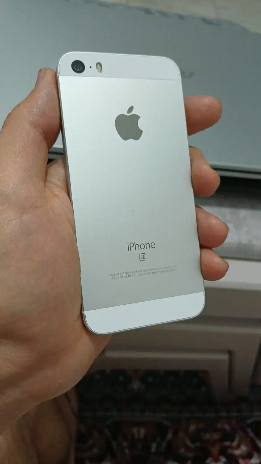 iPhone se2016|موبایل|تهران, علیآباد|دیوار