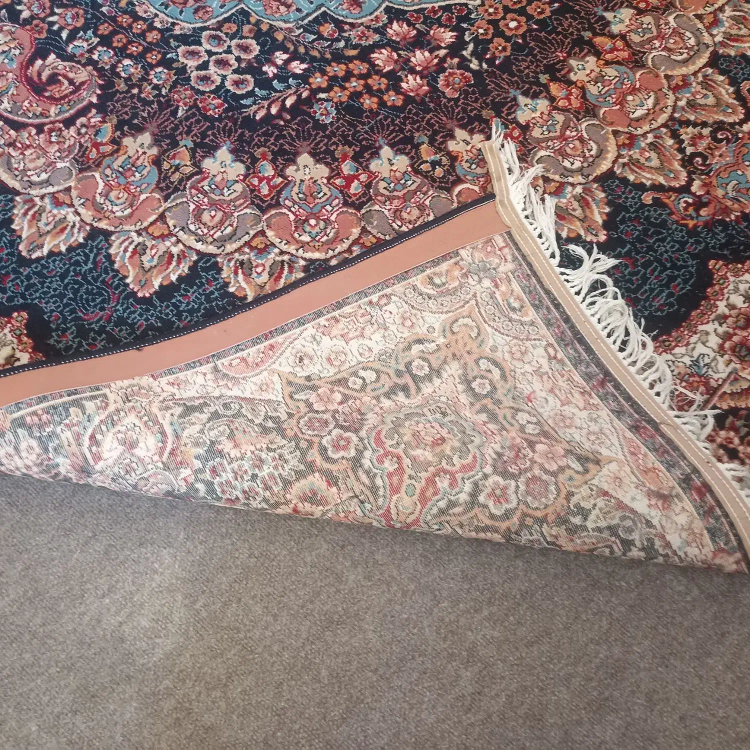 فرش۶متری تمیز بدون زدگی و سوختگی|فرش|دورود, |دیوار