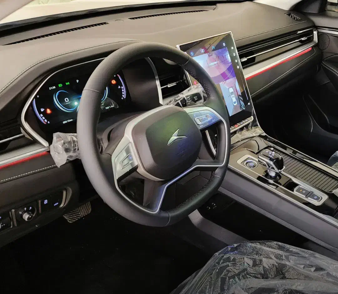 KMC J7 در حد صفر|خودرو سواری و وانت|رشت, گلسار|دیوار