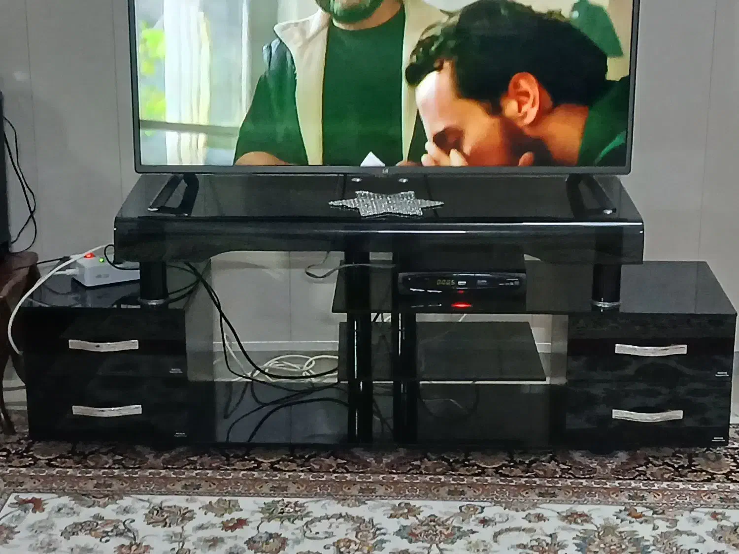 میز تلوزیون|میز تلویزیون|سبزوار, مدرس|دیوار