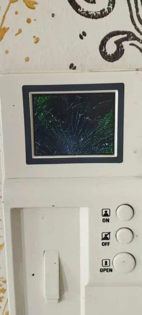 تعمیرات آیفون های صوتی و تصویری دوربین مداربسته|خدمات پیشه و مهارت|بندرعباس, |دیوار