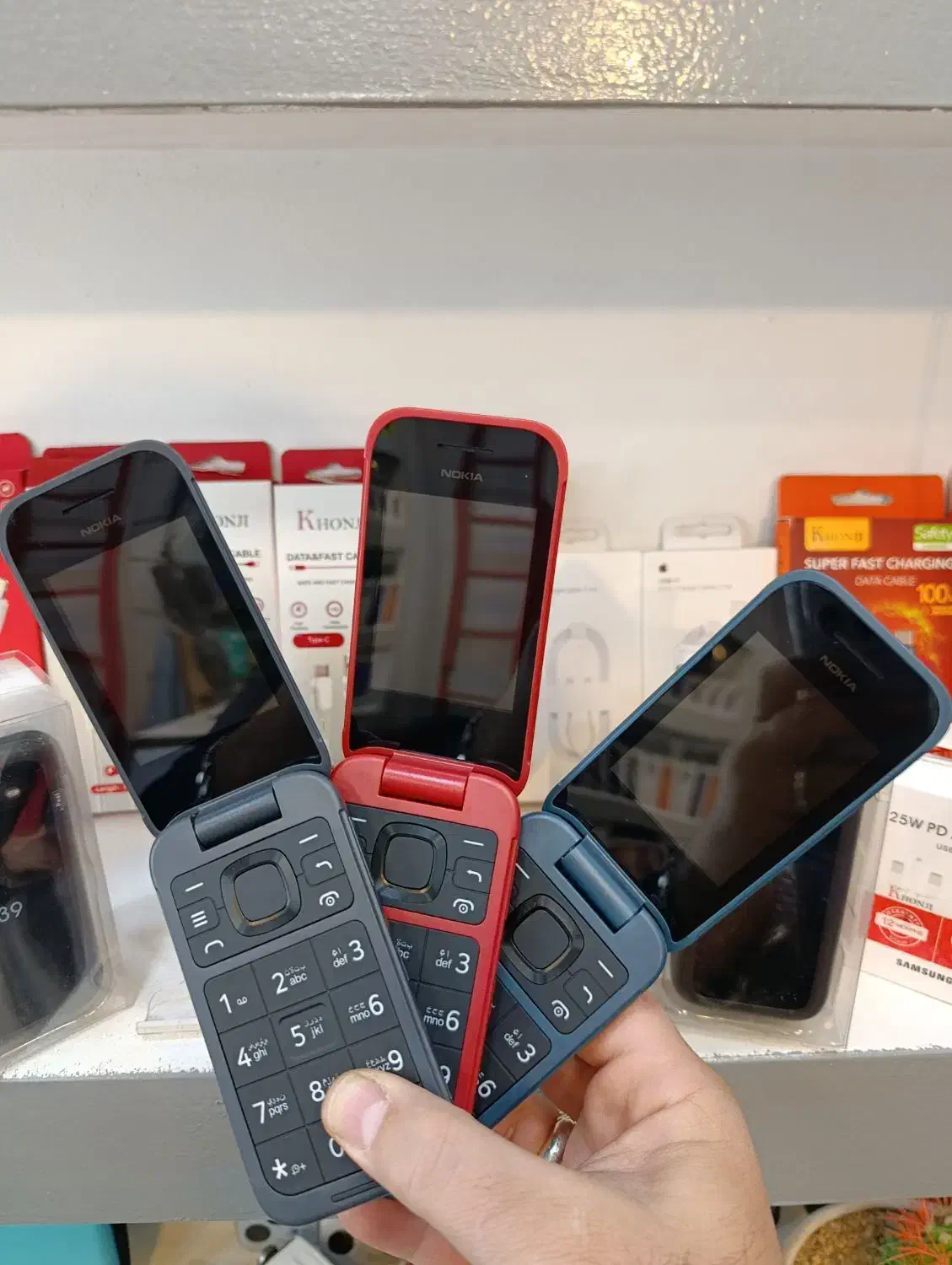 گوشی نوکیا ساده مدل 2760تاشو اصلی ویتنام باریجستری|موبایل|تهران, نازی‌آباد|دیوار