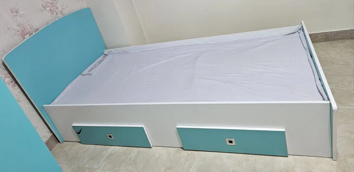 تخت نوجوان|تخت و سرویس خواب|پاکدشت, پاکدشت (مامازند)|دیوار