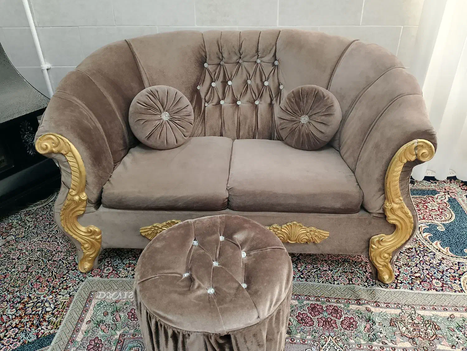 مبل|مبلمان خانگی و میز عسلی|قائن, |دیوار