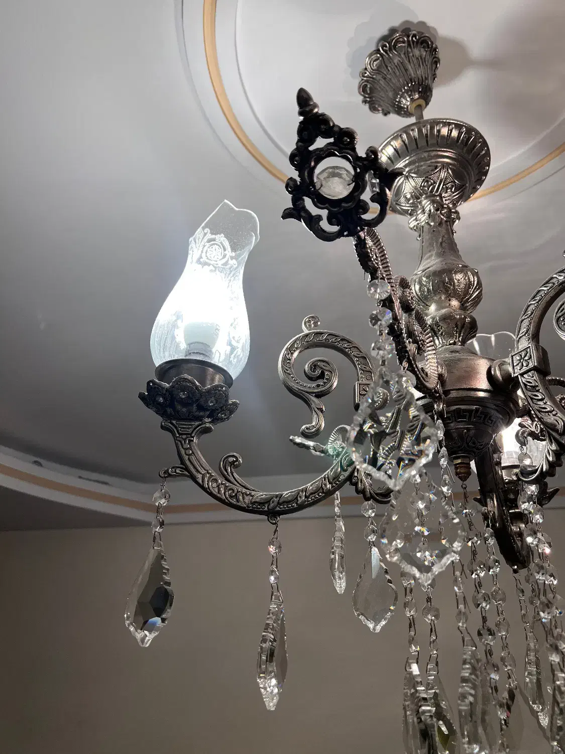 لوستر برنجی سه شاخه|لوستر و چراغ آویز|تهران, زرگنده|دیوار