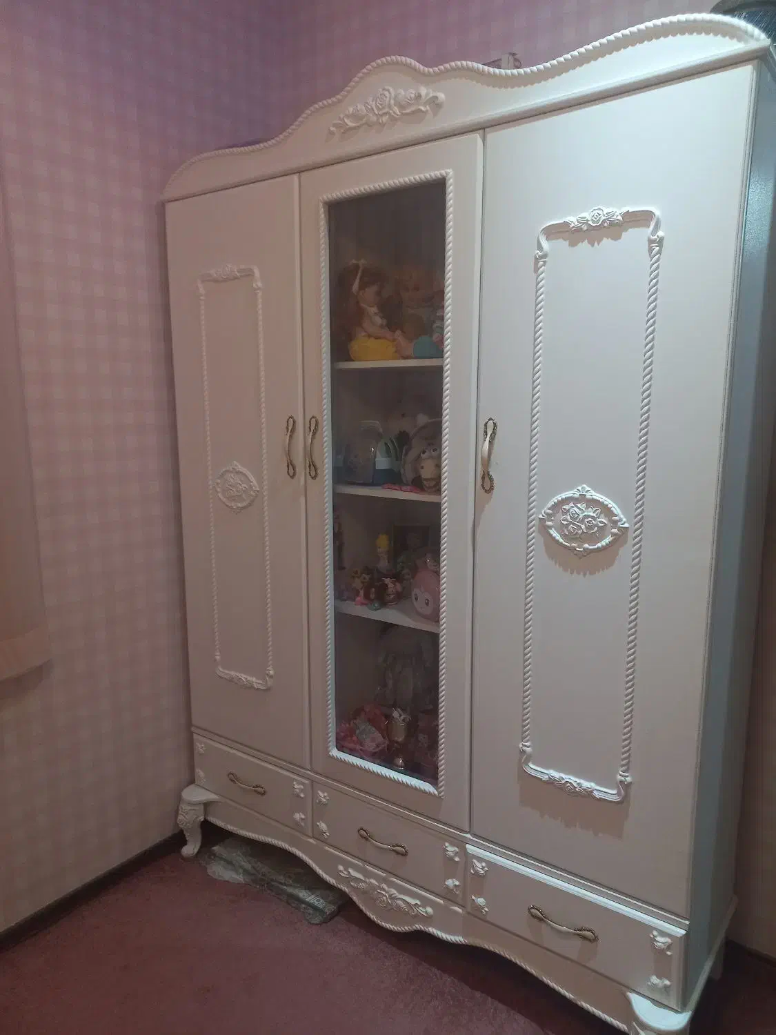 تخت وکمد کودک از نوزاد تا نوجوان|تخت و سرویس خواب|کرج, فاز ۳ گوهردشت|دیوار