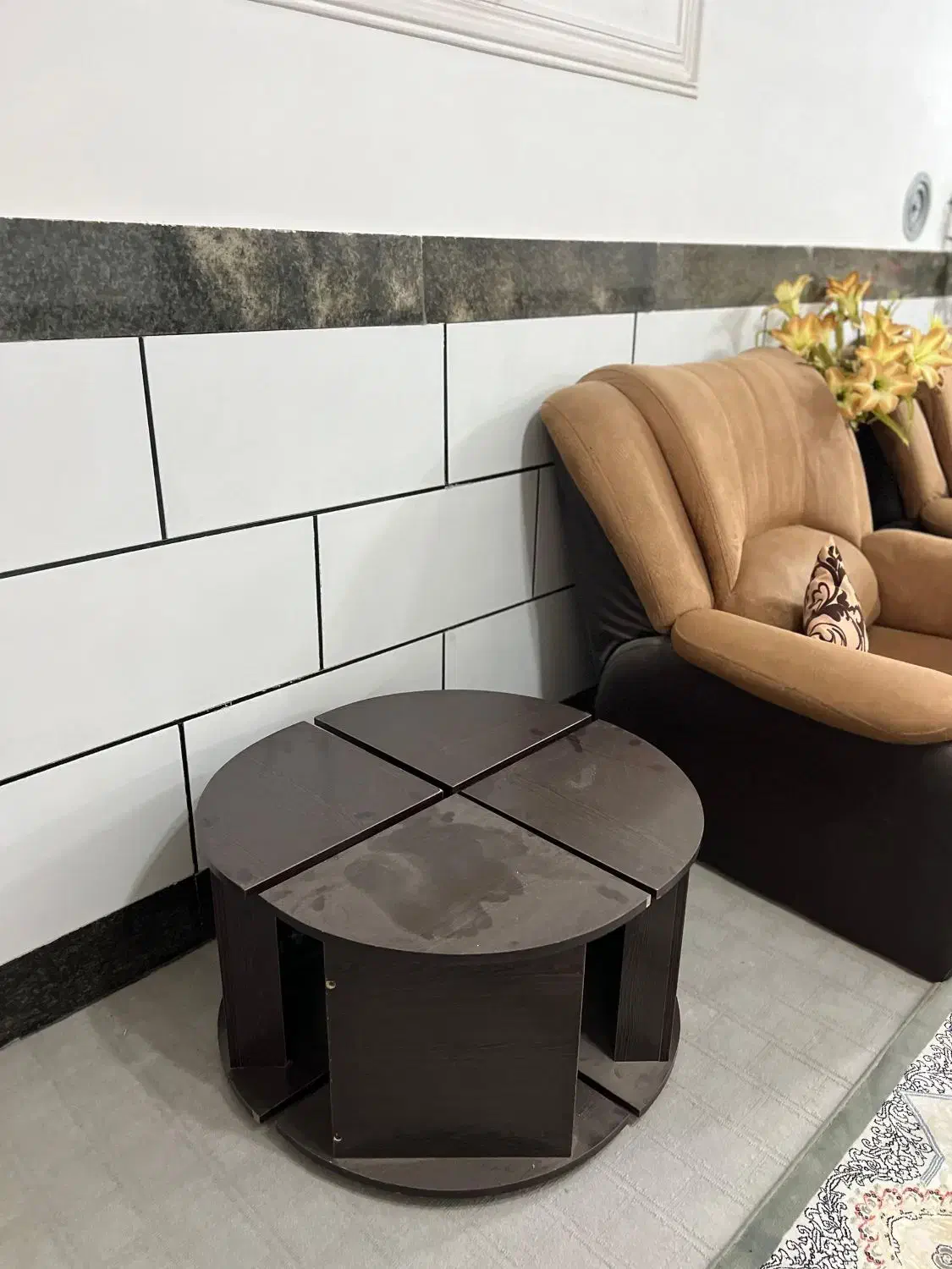 مبلمان راحتی‌|مبلمان خانگی و میز عسلی|فیروزآباد (فارس), |دیوار