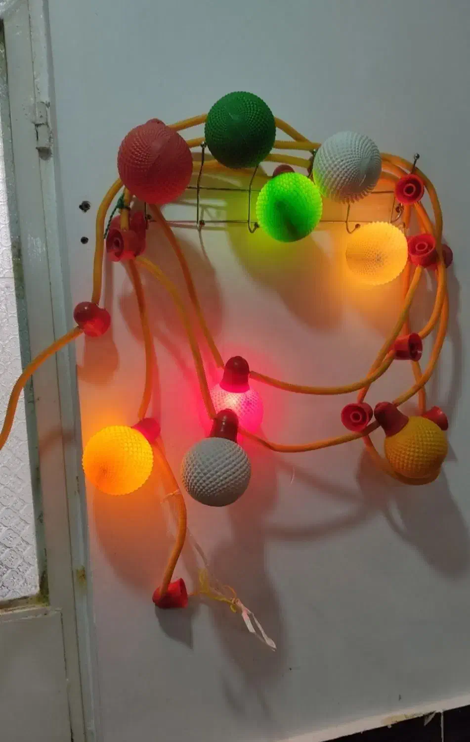 ریسه چراغ توپی|ریسه و چراغ تزئینی|بندر ماهشهر, |دیوار