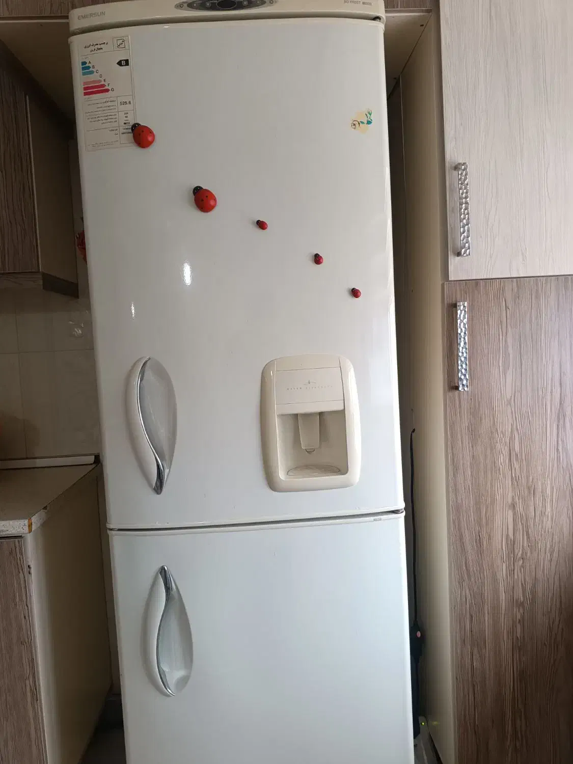 یخچال و میز|یخچال و فریزر|بازرگان, |دیوار