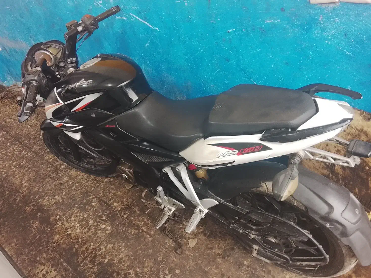 هندا125بوبین توروغن|موتورسیکلت|سنگر, |دیوار