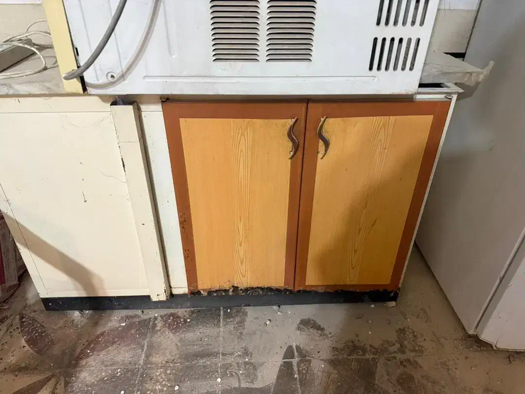 کابینت دست دوم|مصالح و تجهیزات ساختمان|دزفول, |دیوار