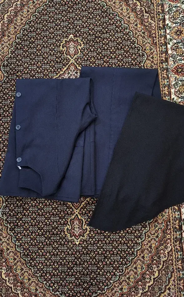 لباس فرم مدرسه|لباس|بندر انزلی, نیمه شعبان|دیوار