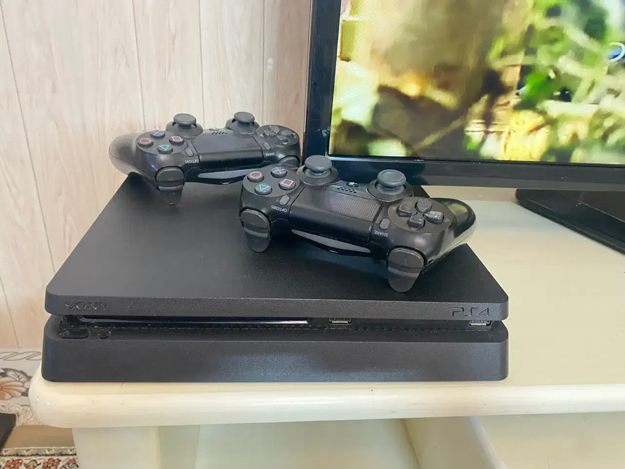 PS4 Slim 1TB پی اس فور کپی خور|کنسول، بازی ویدئویی و آنلاین|مشهد, شهرک مهرگان|دیوار