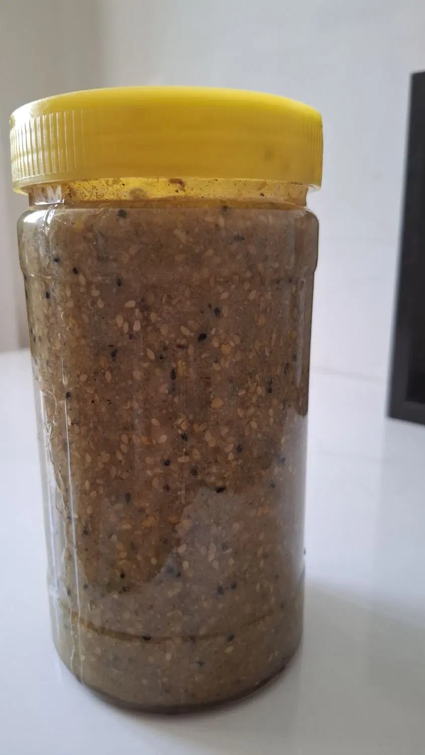 بمب جنسی|خوردنی و آشامیدنی|صدرا-فارس, فاز ۱|دیوار