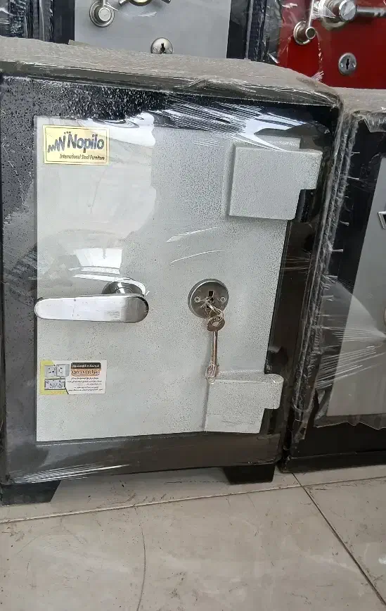 گاوصندوق ۱۵۰ ارتفاع ۵۵ ضد سرقت درب قرار|ابزارآلات|تبریز, |دیوار