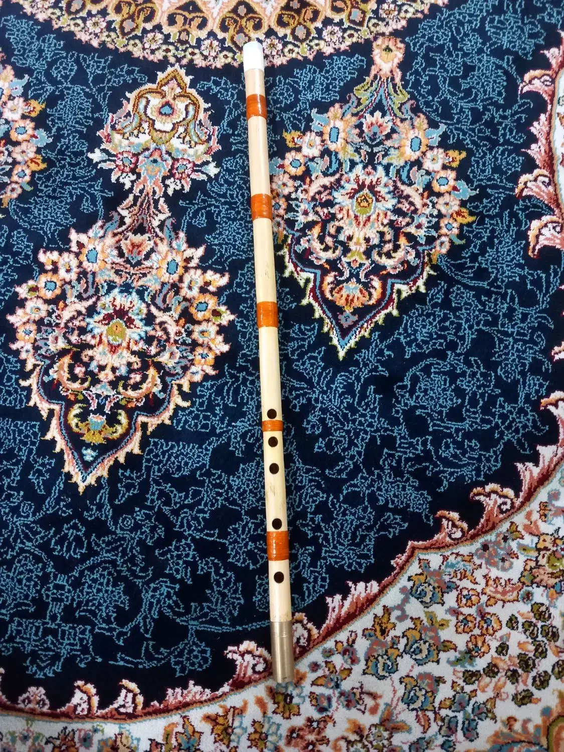 نی فا|سازهای بادی|لشت نشا, |دیوار