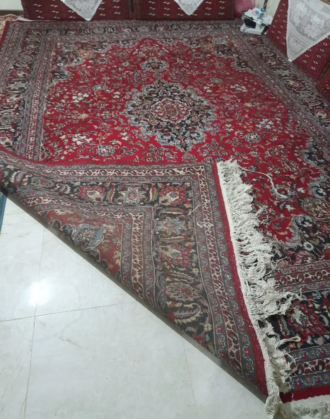 فرش دستباف|فرش|تهران, خواجه نظام الملک|دیوار