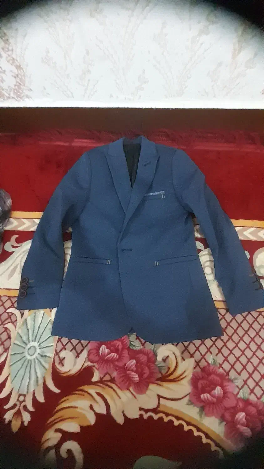 کت وشلوار|لباس|شوشتر, |دیوار