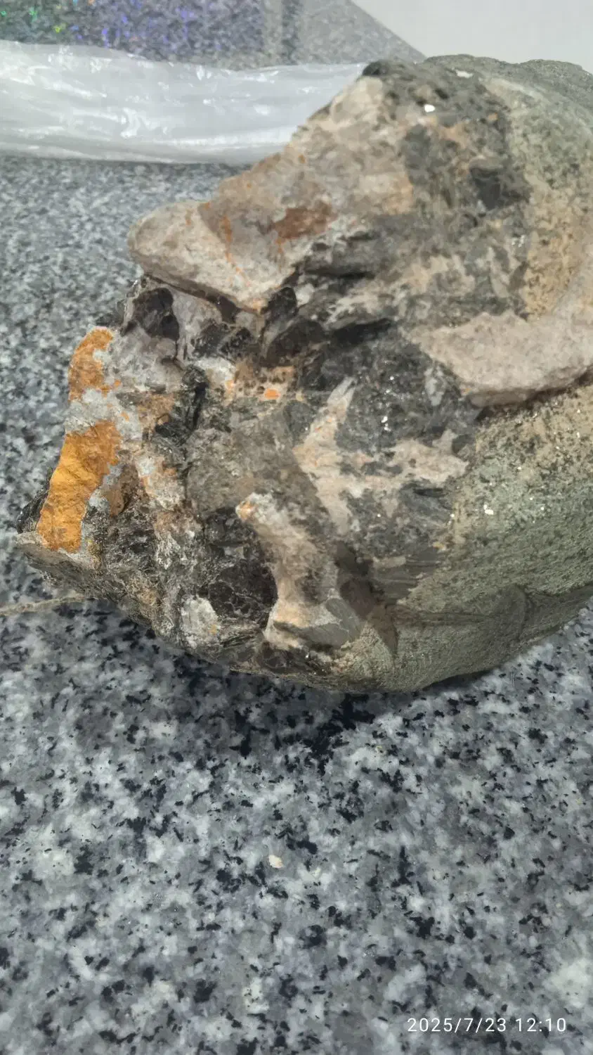 سنگ|کلکسیون و سرگرمی|نوشین شهر, |دیوار