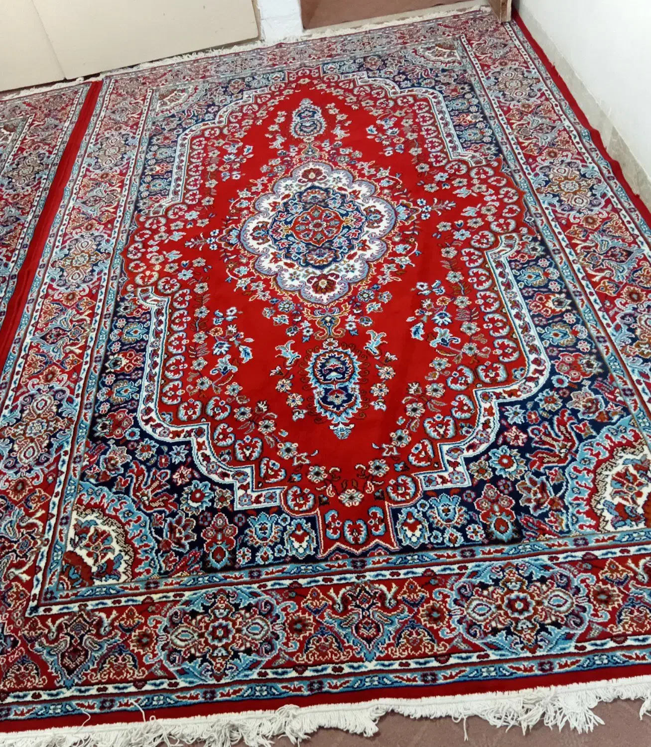 فروش فرش یک عدد 12متری دو عدد شش متری سِت|فرش|ایوانکی, |دیوار