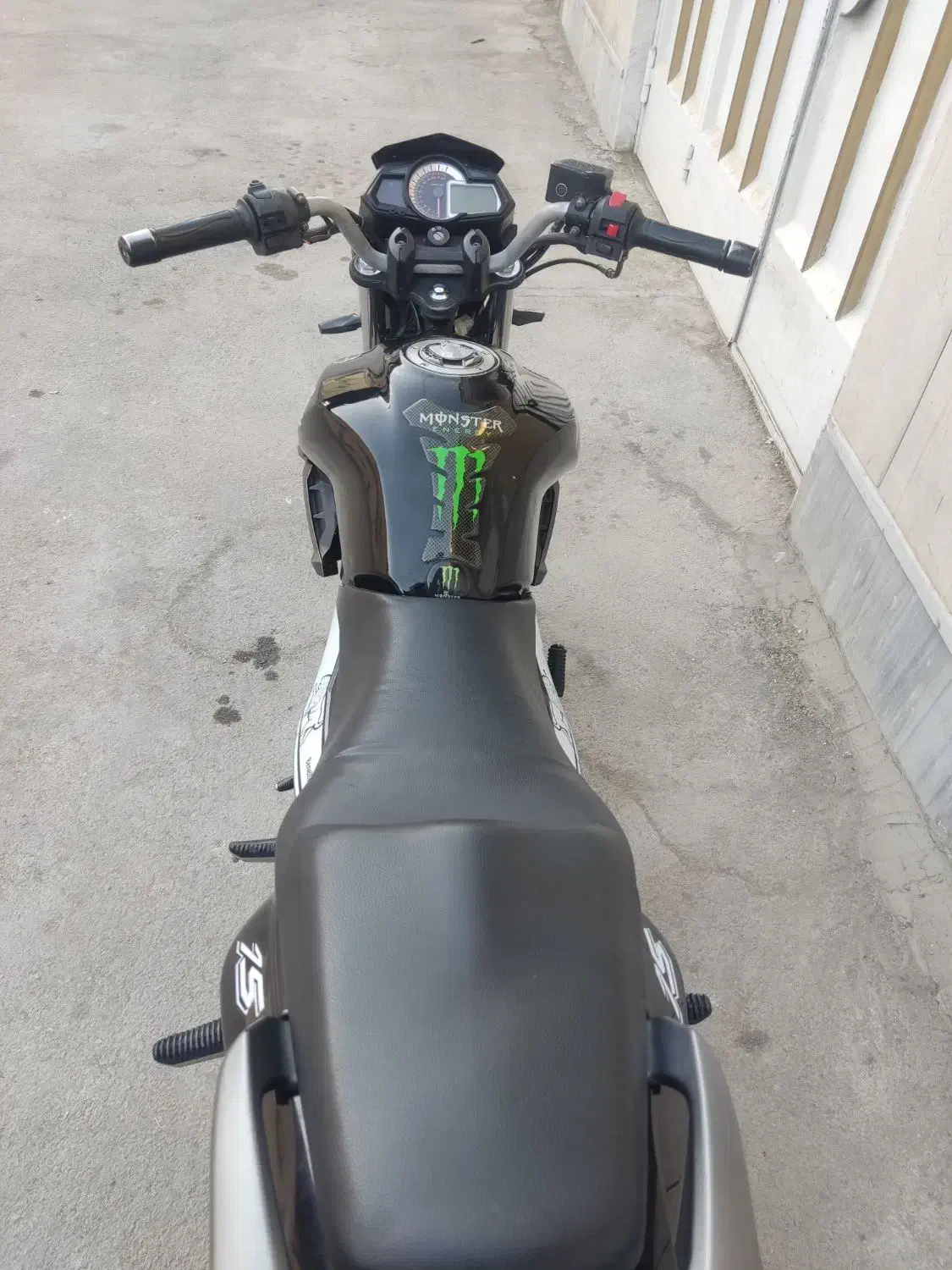 بنلی ۱۵۰ مدل ۹۸ فیس قدیم|موتورسیکلت|اصفهان, قائمیه|دیوار