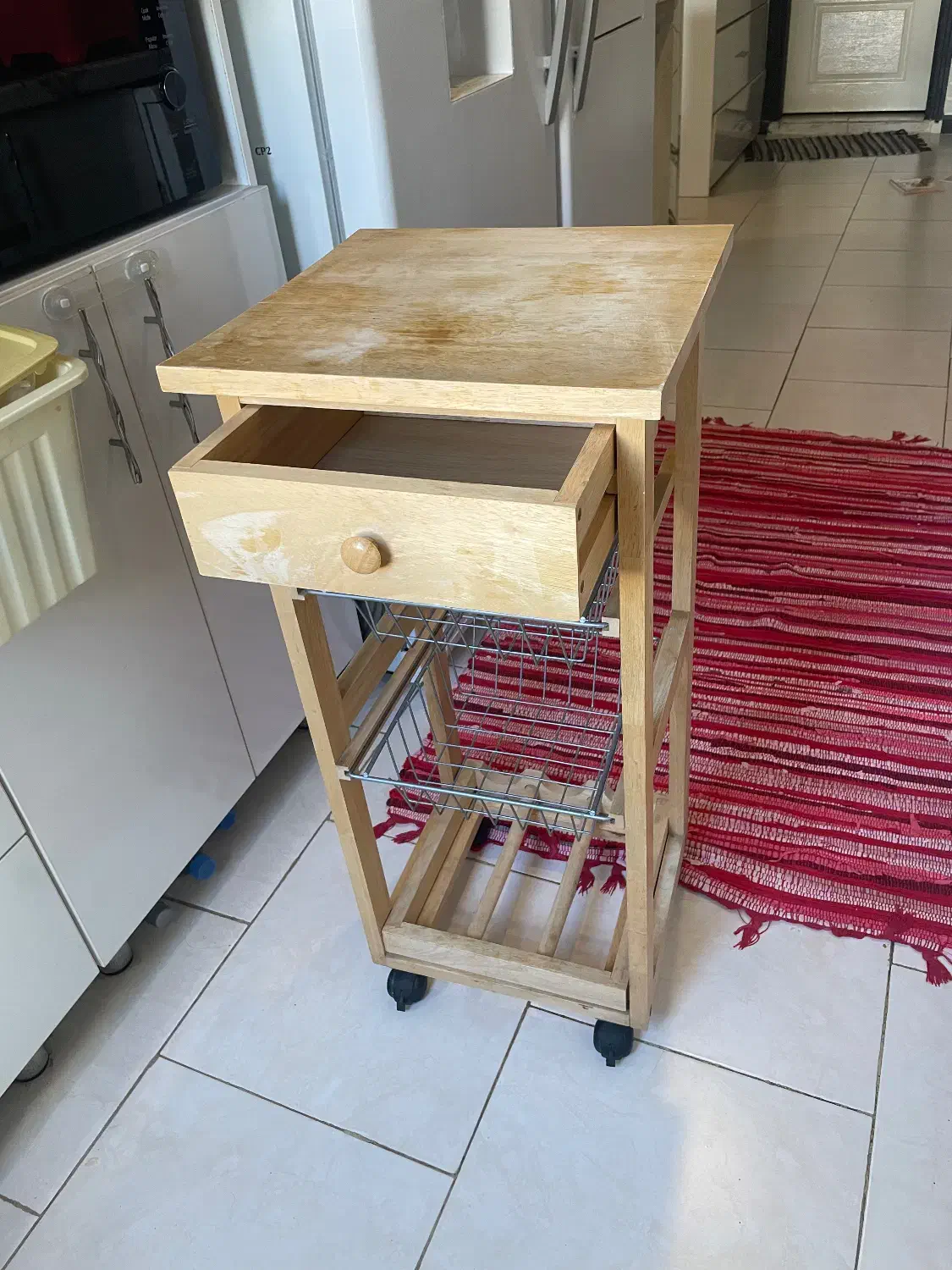 نظم دهنده|آب‌چکان و نظم‌دهنده ظروف|پردیس, فاز ۱۱|دیوار